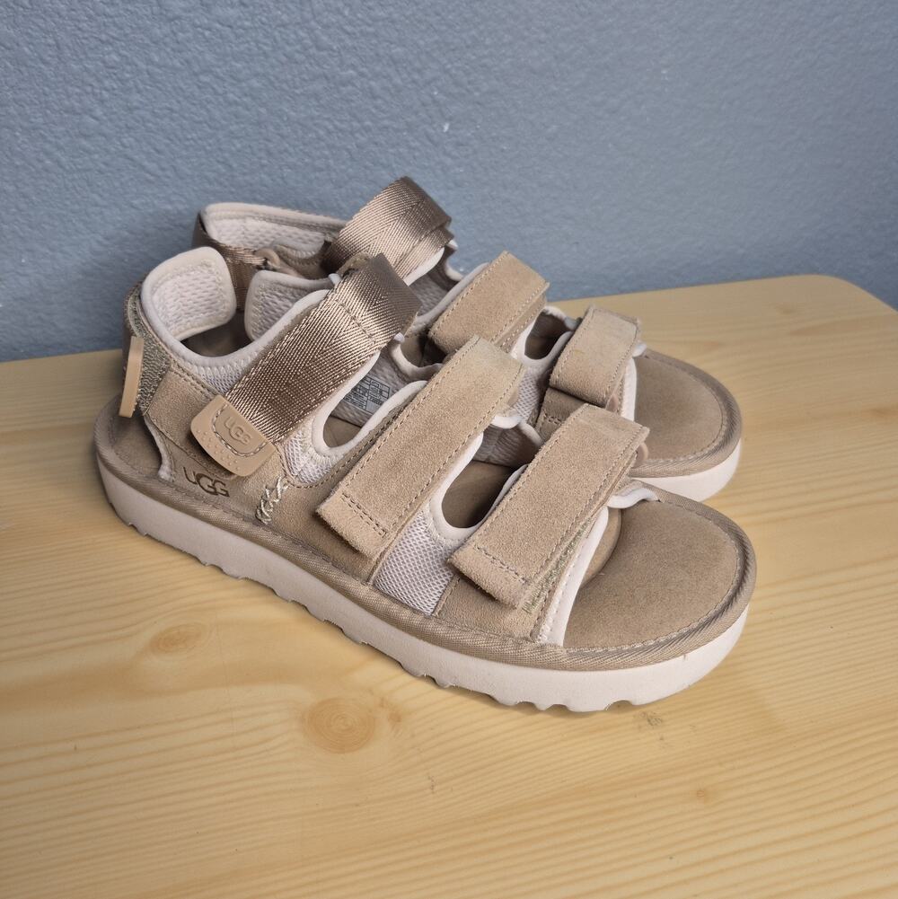 UGG Goldencoast Sandals Mens 7 Tan Multi Strap Strappy Outdoors Walking Shoes